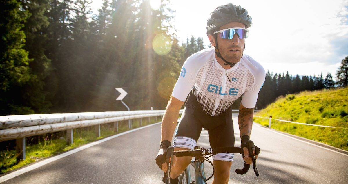 Alé Cycling: abbigliamento personalizzabile per i team e i gruppi -  BiciDaStrada